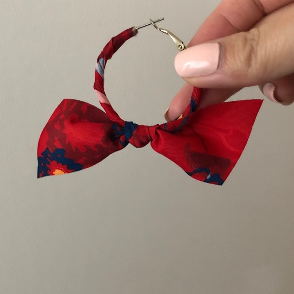 American Eagle earrings (bundle offer) - Picture 4 of 4